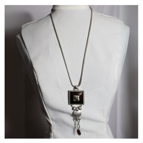 Vintage Pendant Necklace Silver Tone Metal 26" Brown, Orange & Silver Pendant - Picture 8 of 8